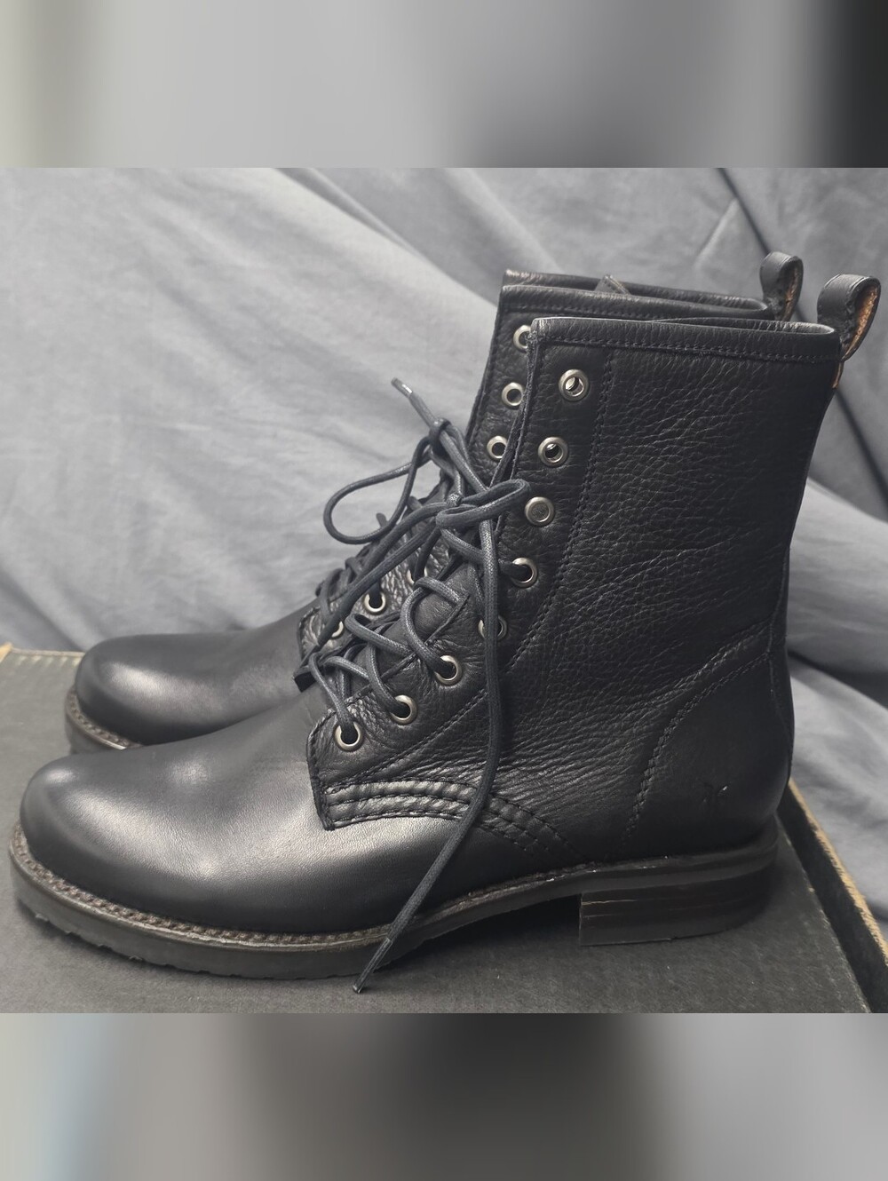 Frye Veronica Flex Women's Leather Combat Boots Black Size 8.5 M NWB Defects